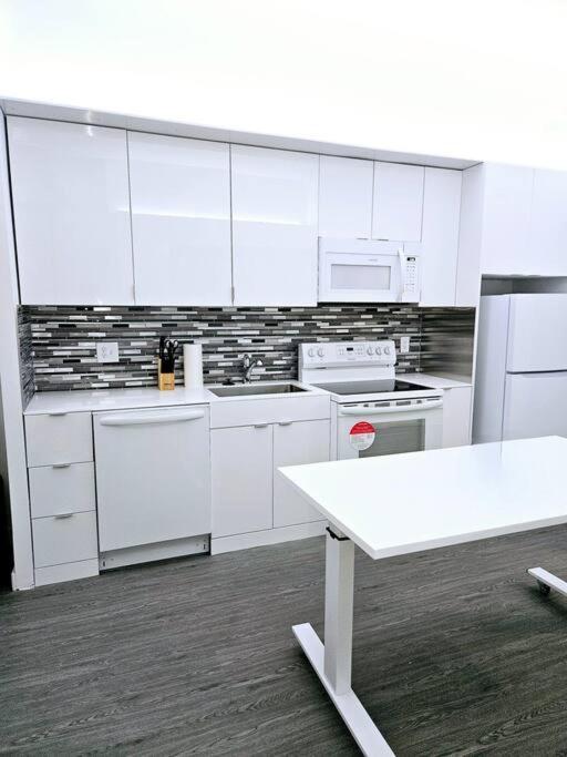 Tremont Smart 11 - A Kcm Property Cleveland Eksteriør billede